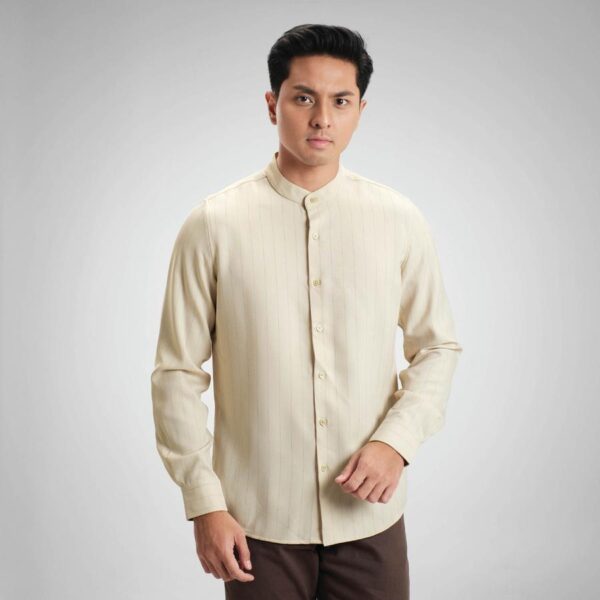 CUTOFF Raheem Pinstripe Collarless Shirt Kemeja Koko Salur Garis Pria Lengan Panjang - White, M - Image 3
