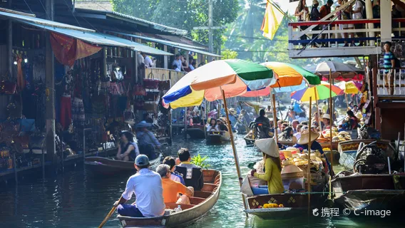 Damnoen Saduak & Maeklong Market