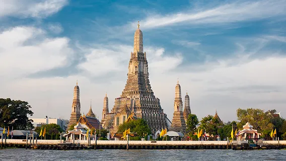 The Grand Palace + Wat Arun + Wat Paknam Phasi Charoen