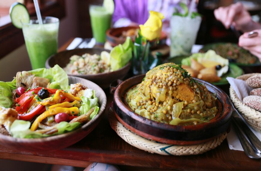 6 Tempat Makan Hits di Ubud yang Wajib Dicoba Traveler Muslim